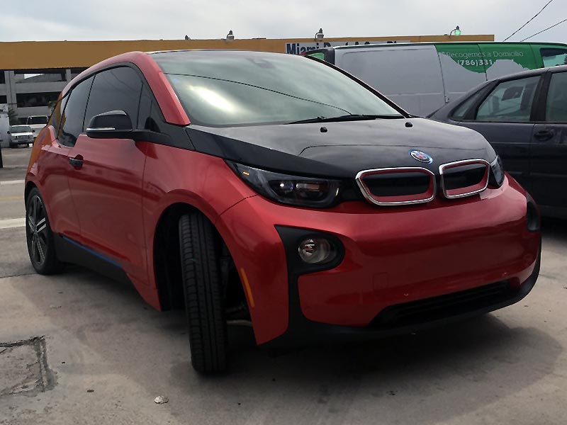 BMW i3 Gloss Red and Black
